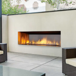 Regency Outdoor Gas Fireplace HZO60-B